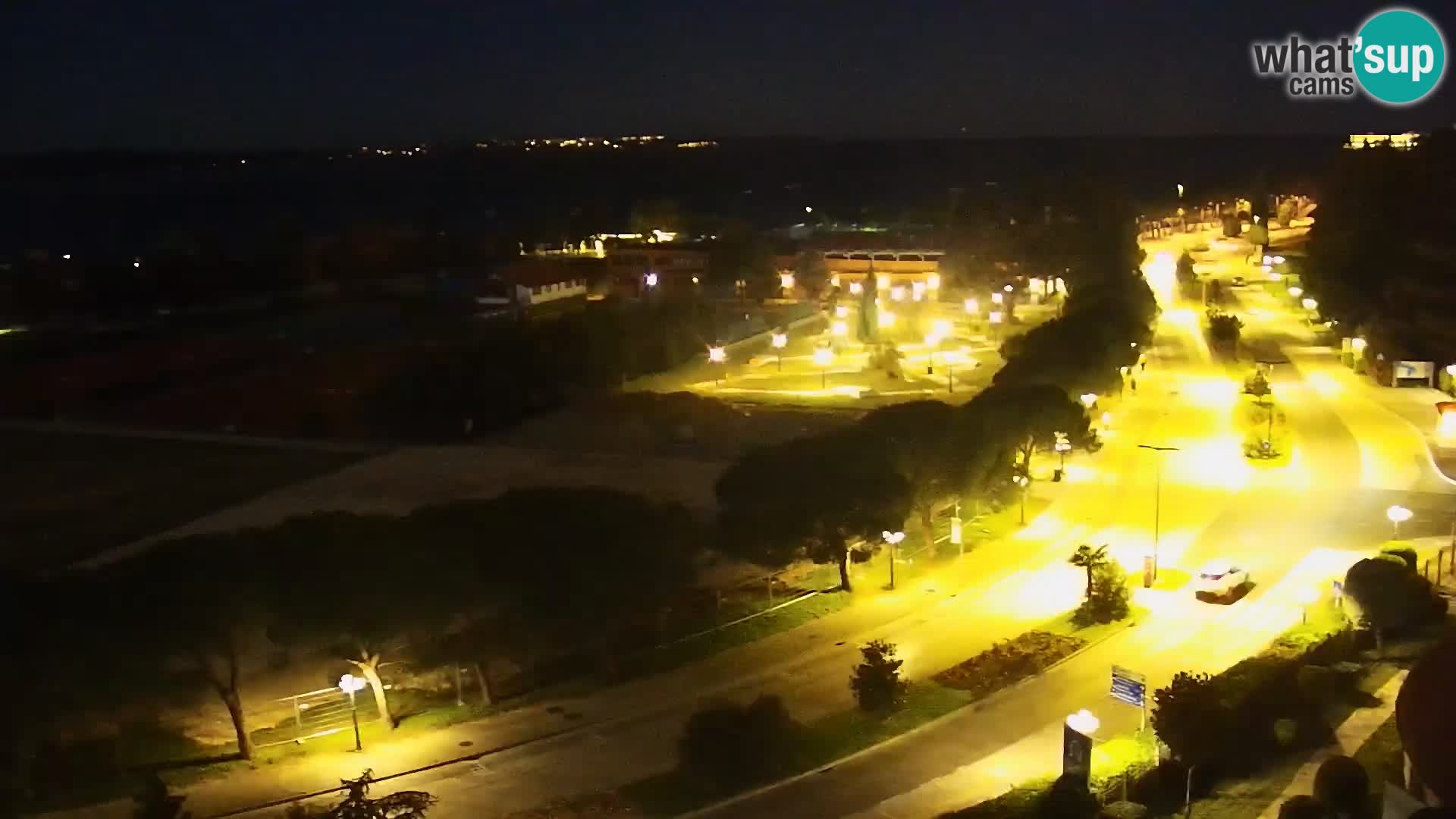 Portorož camera en vivo – vista del puerto deportivo y las canchas de tenis