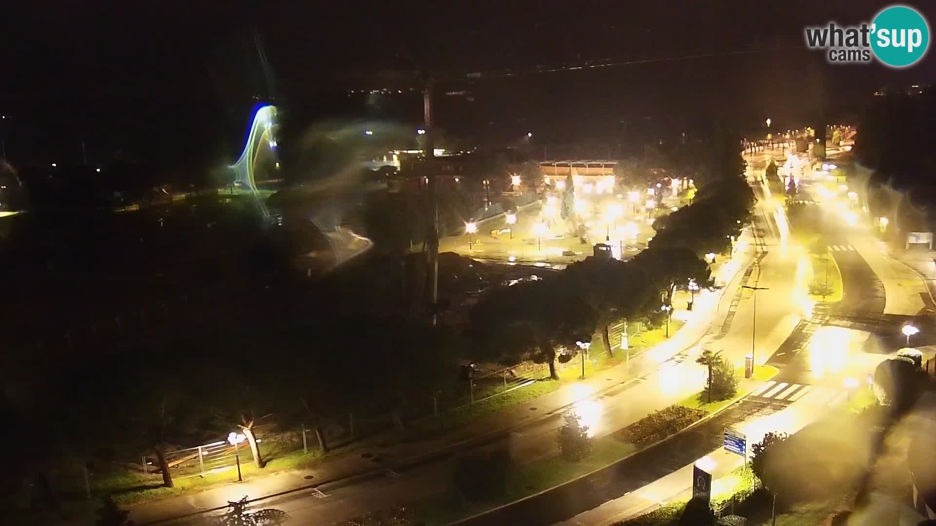 Portorož camera en vivo – vista del puerto deportivo y las canchas de tenis