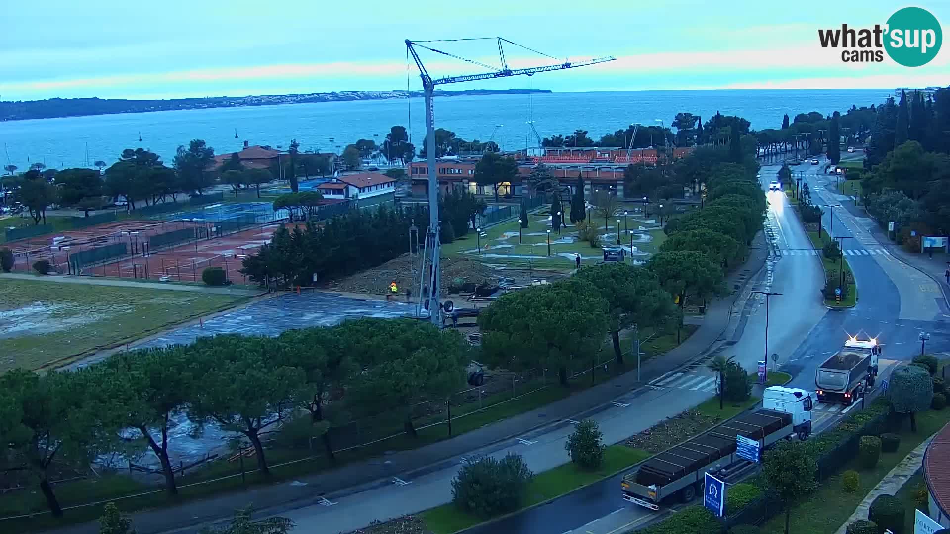 Portorož spletna kamera – pogled na marino in teniška igrišča