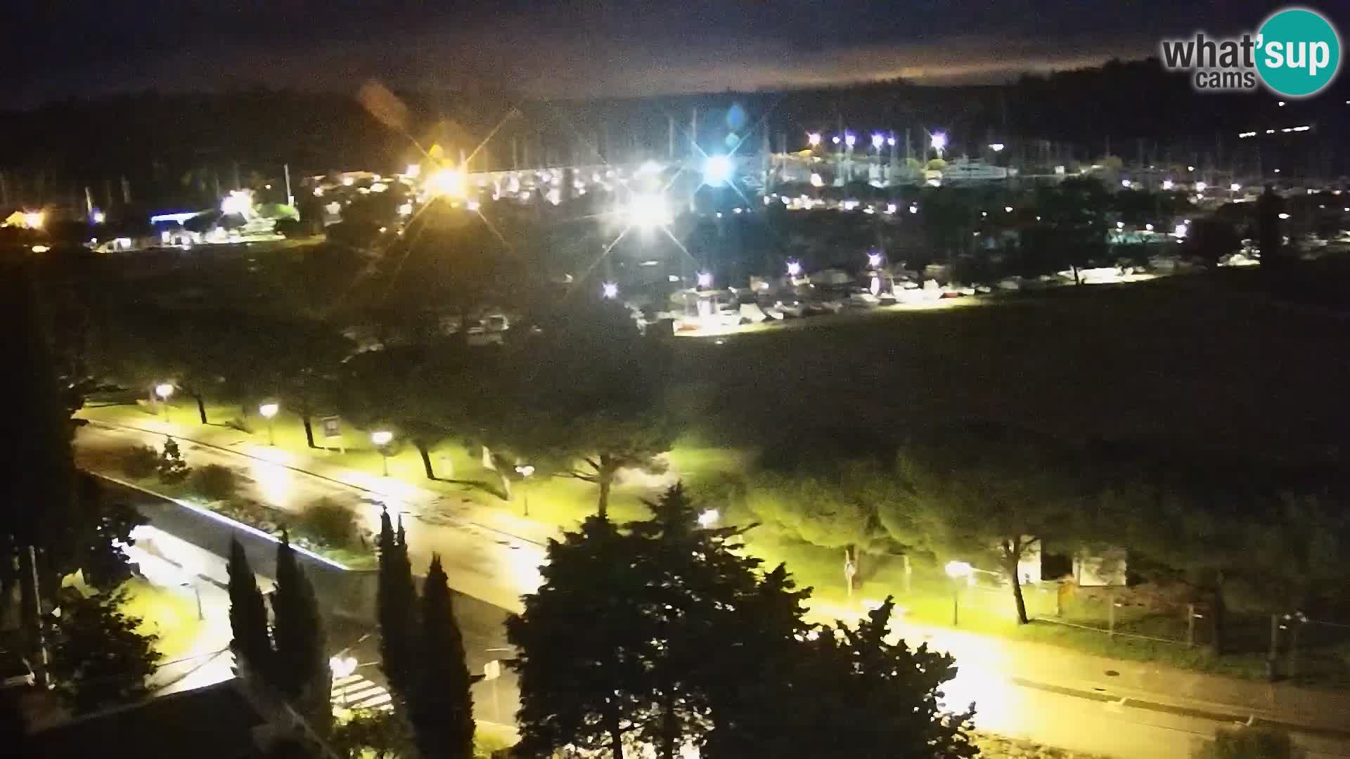 Portorož camera en vivo – vista del puerto deportivo y las canchas de tenis