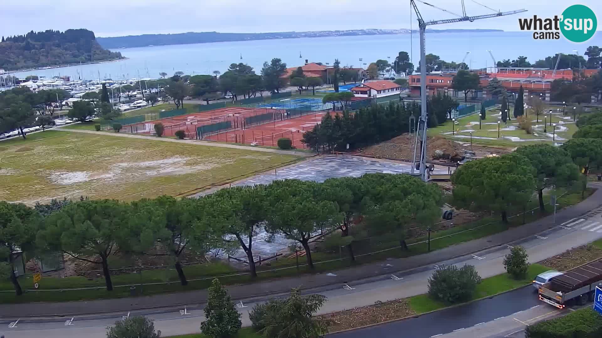 Portorož Webcam – Blick auf den Yachthafen und die Tennisplätze