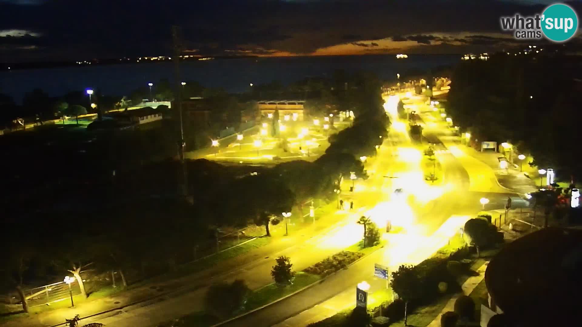 Portorož camera en vivo – vista del puerto deportivo y las canchas de tenis