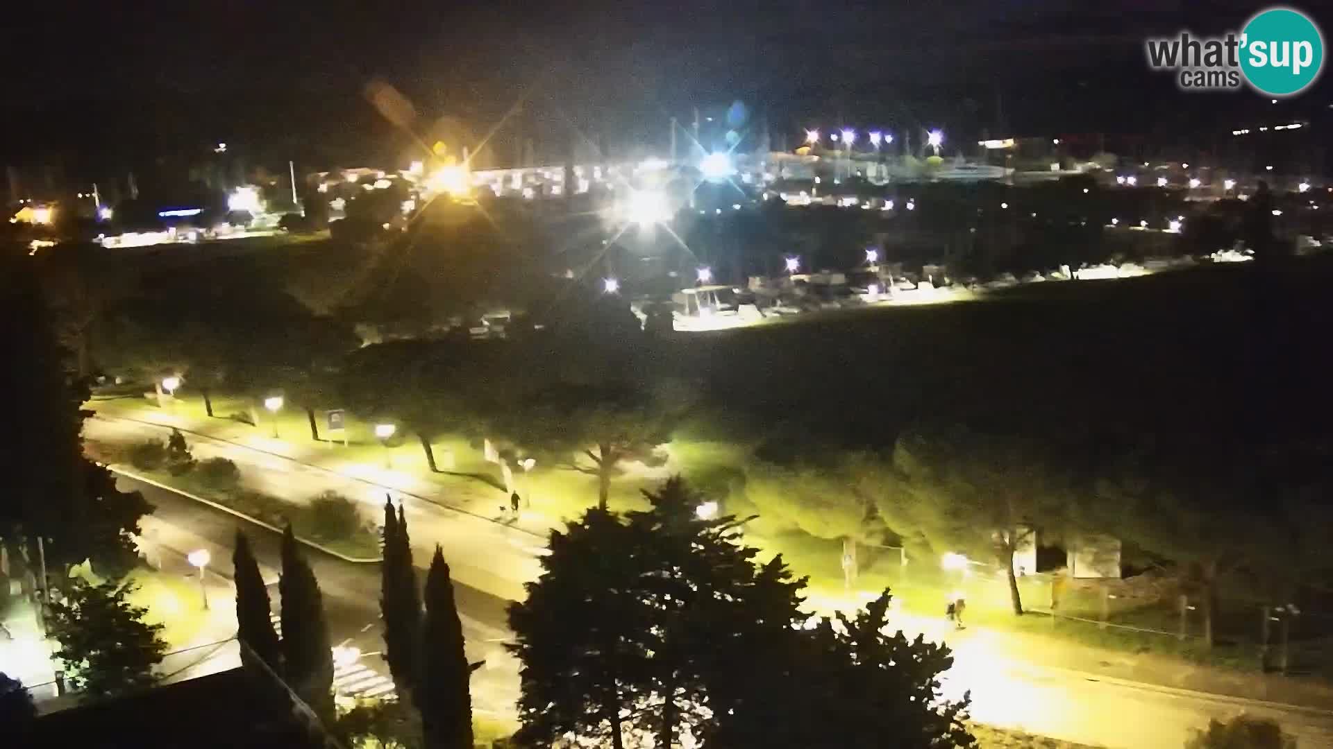 Portorož camera en vivo – vista del puerto deportivo y las canchas de tenis