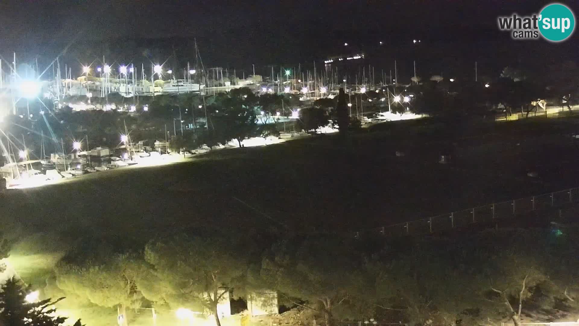 Portorož camera en vivo – vista del puerto deportivo y las canchas de tenis