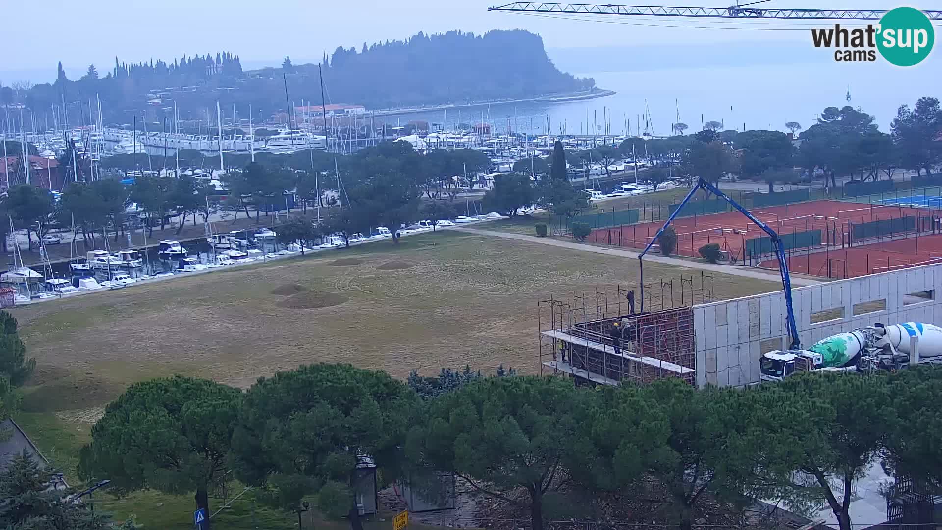 Marina di Portorose e il golfo di Piran