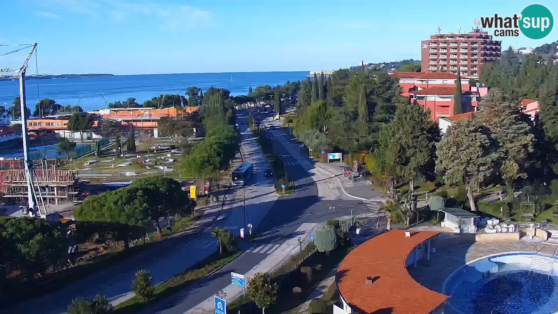 Portorož spletna kamera – pogled na marino in teniška igrišča