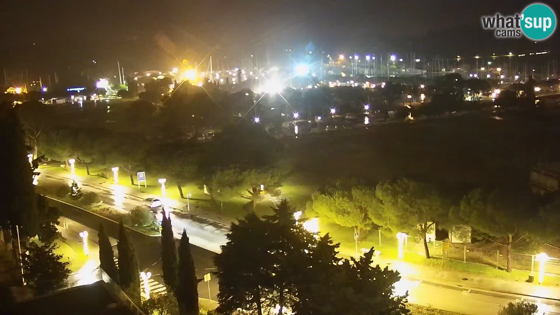 Portorož Live Webcam – vue sur la marina et les courts de tennis