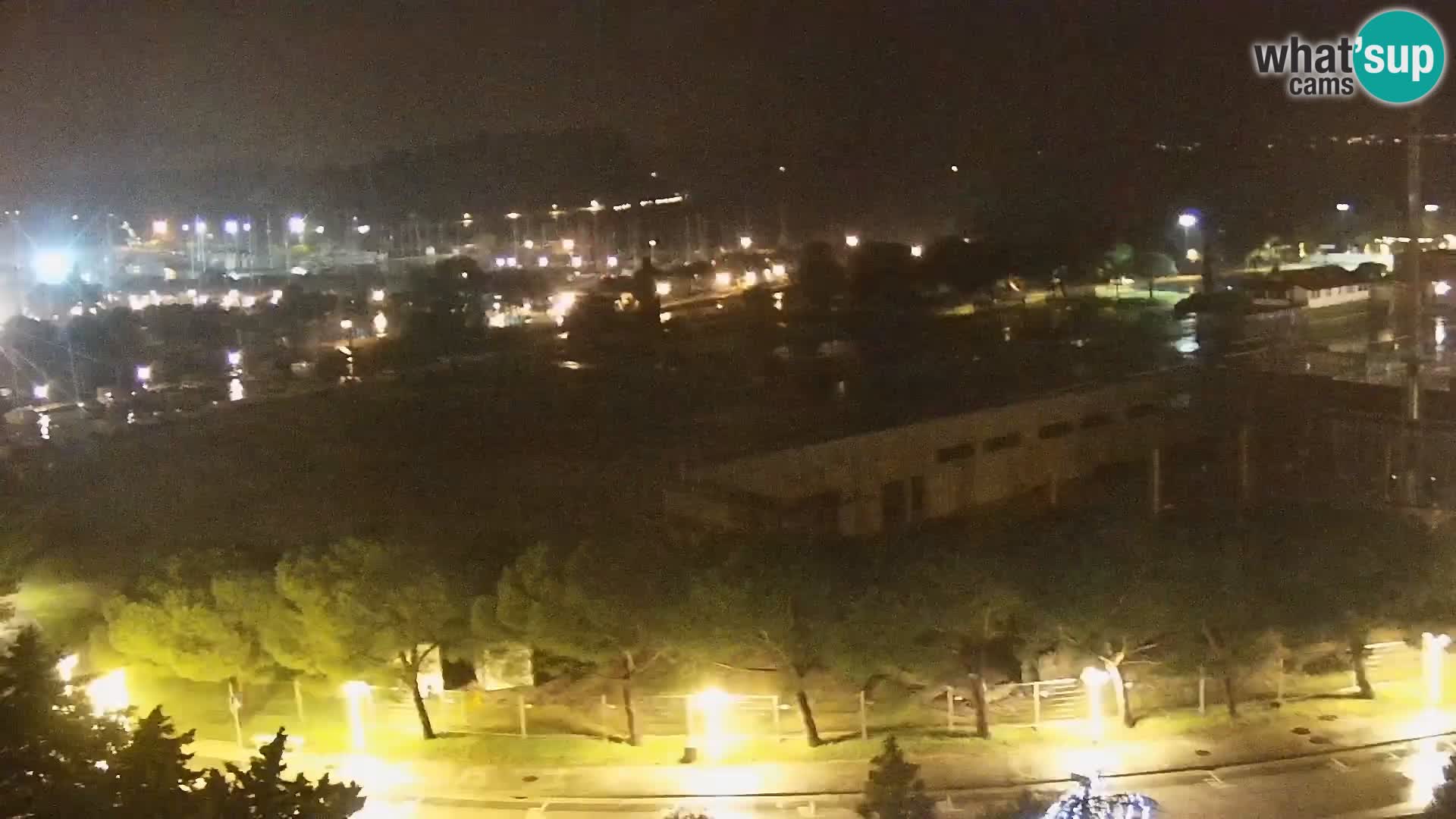 Portorož Live Webcam – vue sur la marina et les courts de tennis