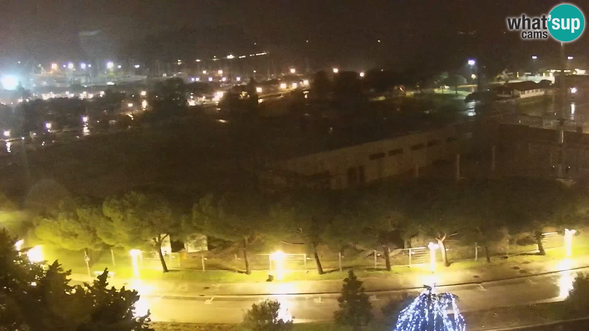 Portorož Live Webcam – vue sur la marina et les courts de tennis