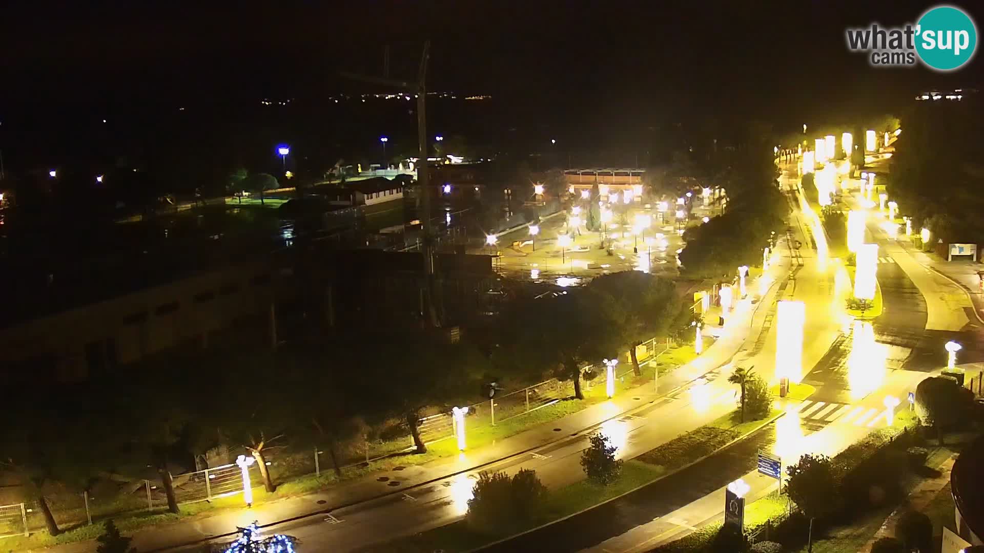 Portorož camera en vivo – vista del puerto deportivo y las canchas de tenis