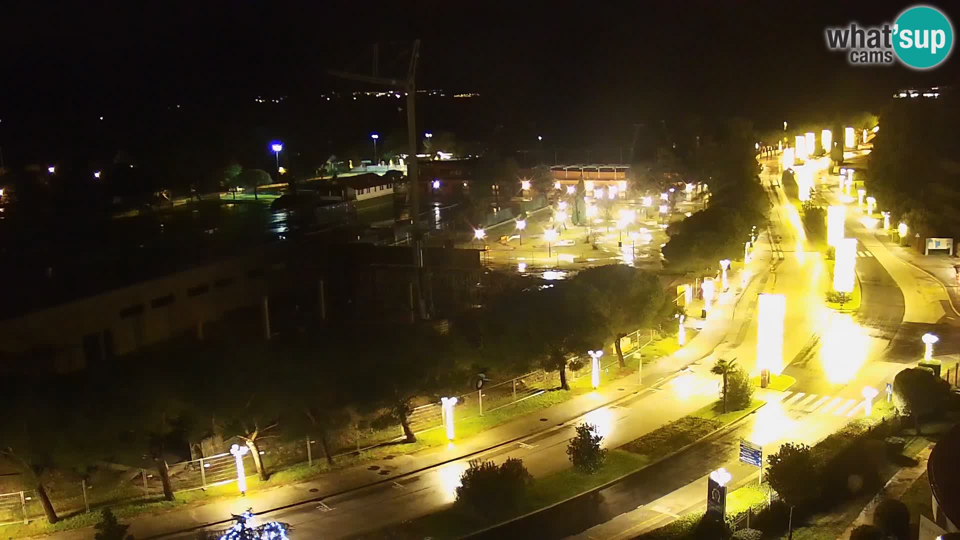 Portorož camera en vivo – vista del puerto deportivo y las canchas de tenis