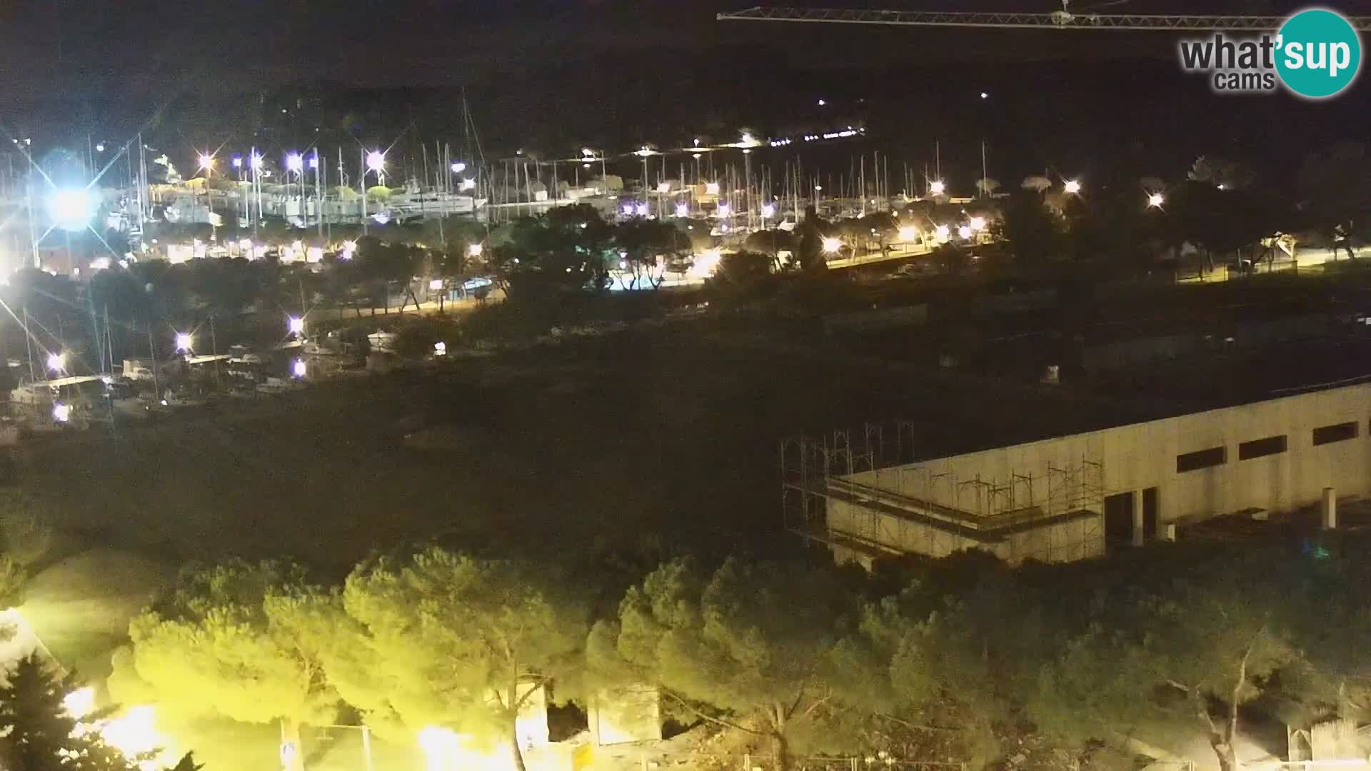 Portorož camera en vivo – vista del puerto deportivo y las canchas de tenis