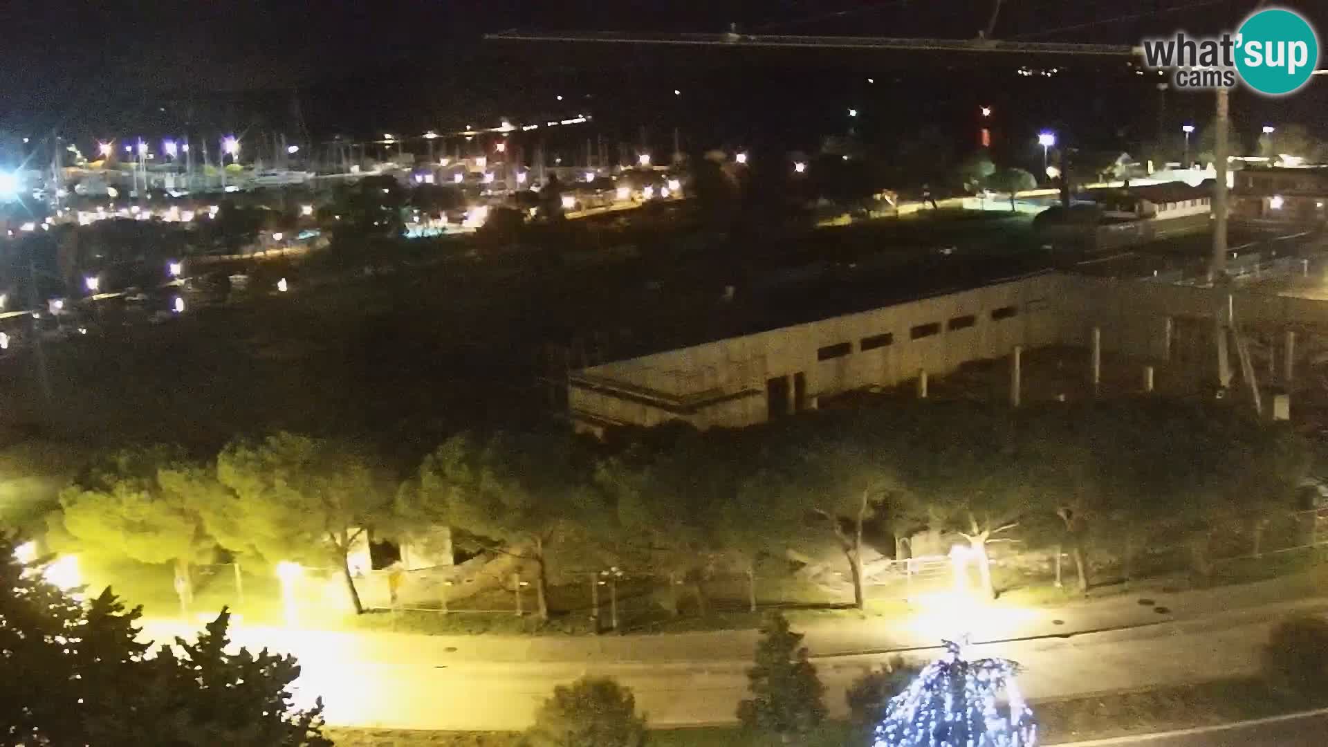 Portorož Live Webcam – vue sur la marina et les courts de tennis