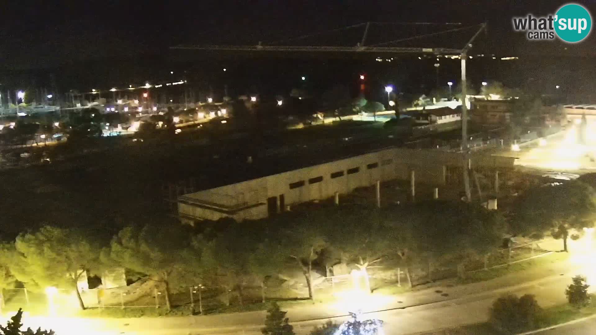 Portorož Live Webcam – vue sur la marina et les courts de tennis