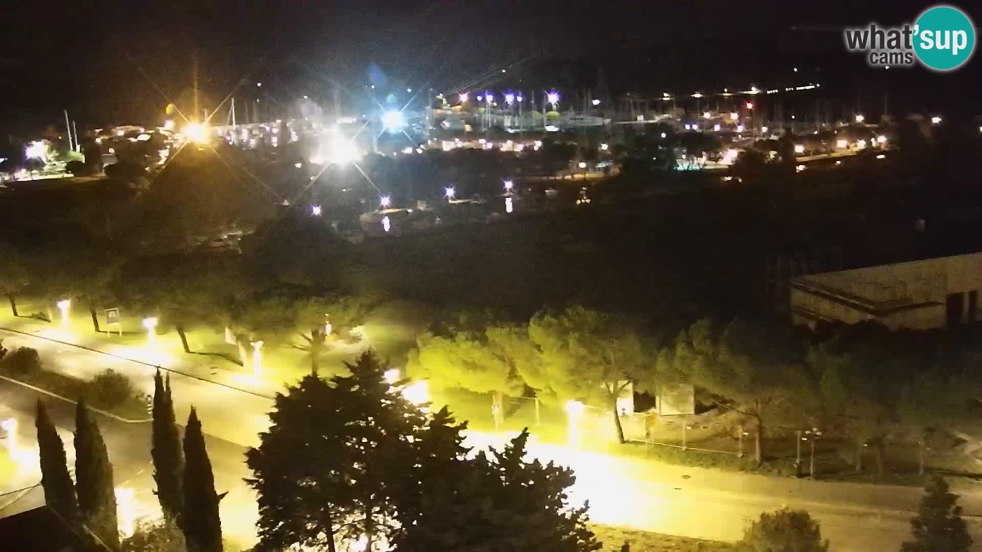 Portorož Live Webcam – vue sur la marina et les courts de tennis