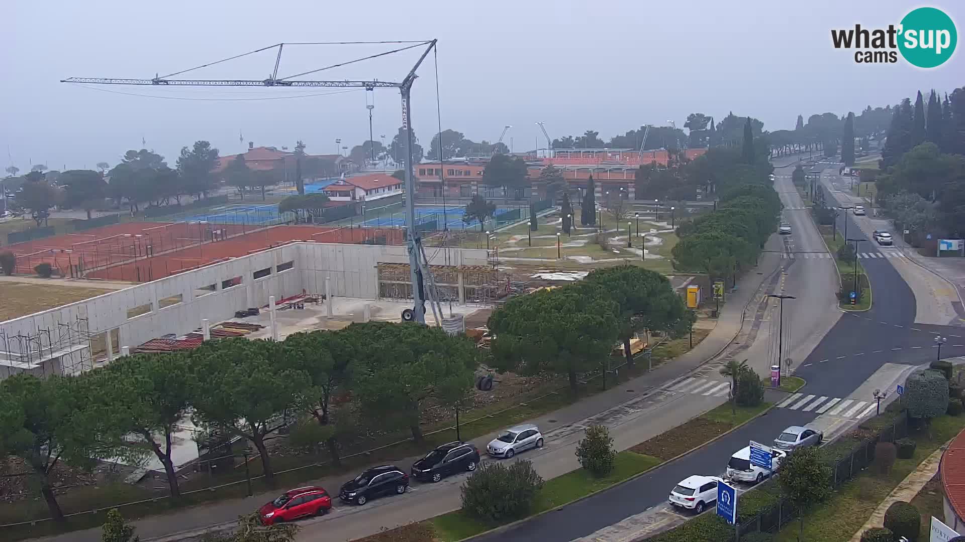 Portorož Live Webcam – vue sur la marina et les courts de tennis