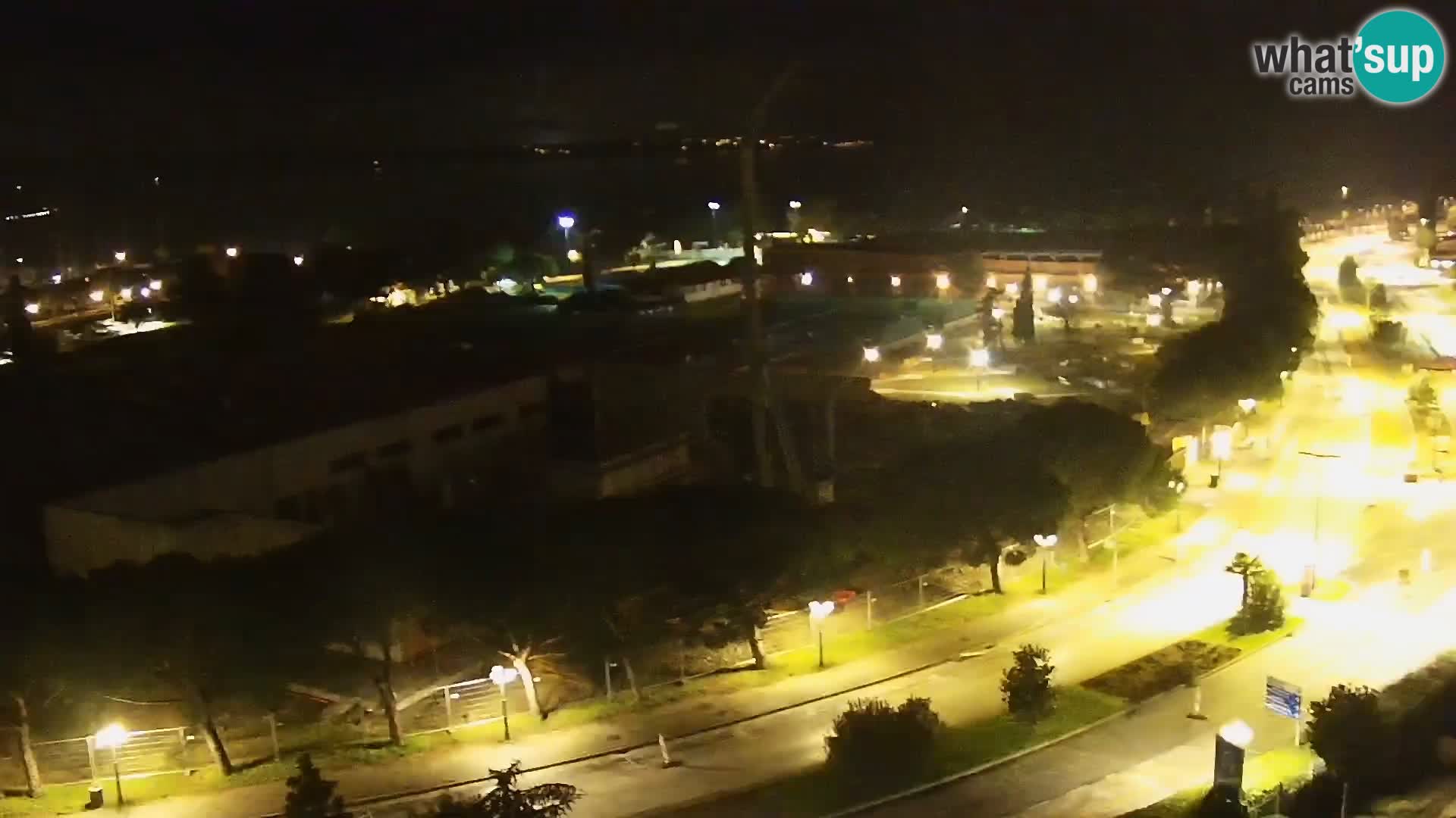 Portorož camera en vivo – vista del puerto deportivo y las canchas de tenis