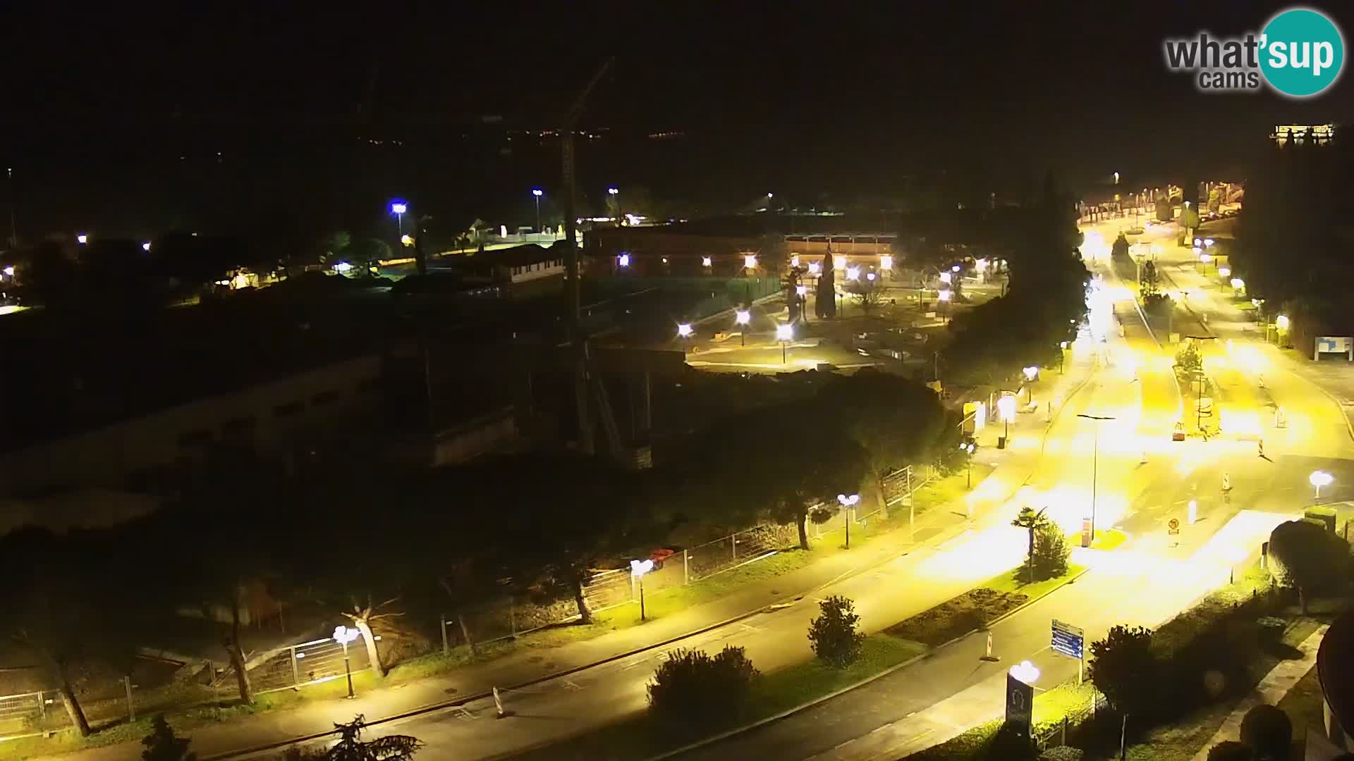 Portorož camera en vivo – vista del puerto deportivo y las canchas de tenis