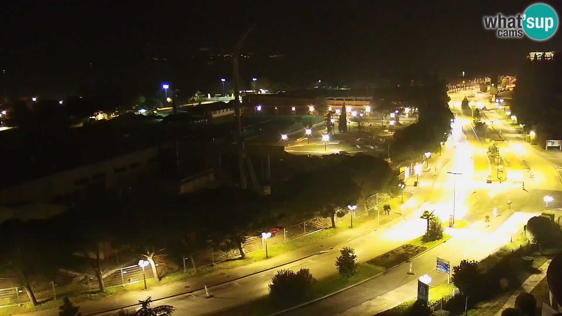 Portorož camera en vivo – vista del puerto deportivo y las canchas de tenis