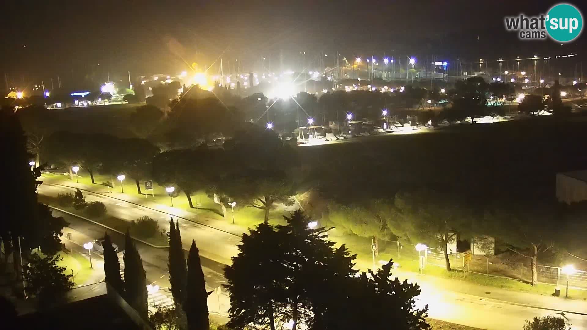 Portorož Live Webcam – vue sur la marina et les courts de tennis