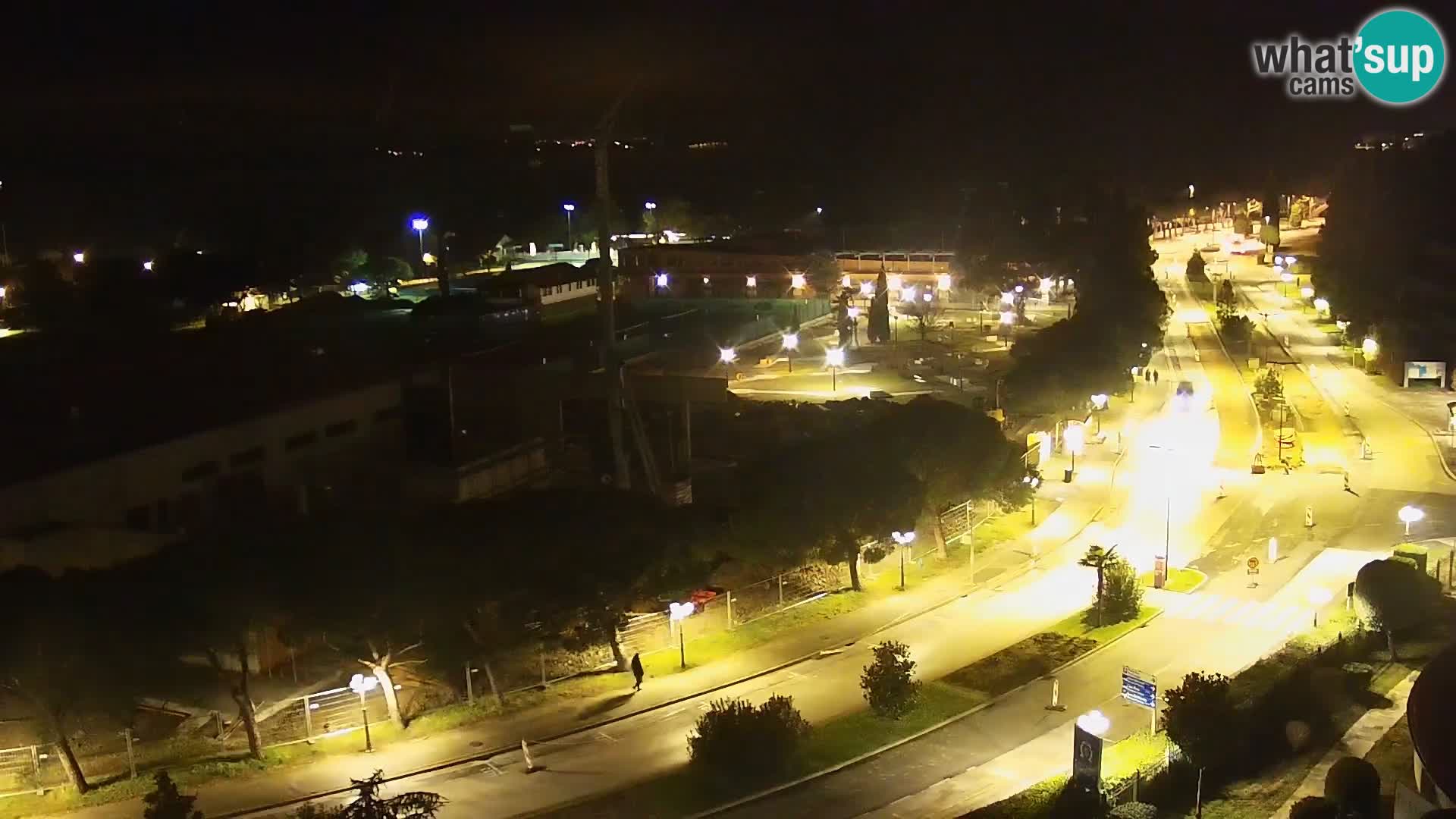 Portorož camera en vivo – vista del puerto deportivo y las canchas de tenis