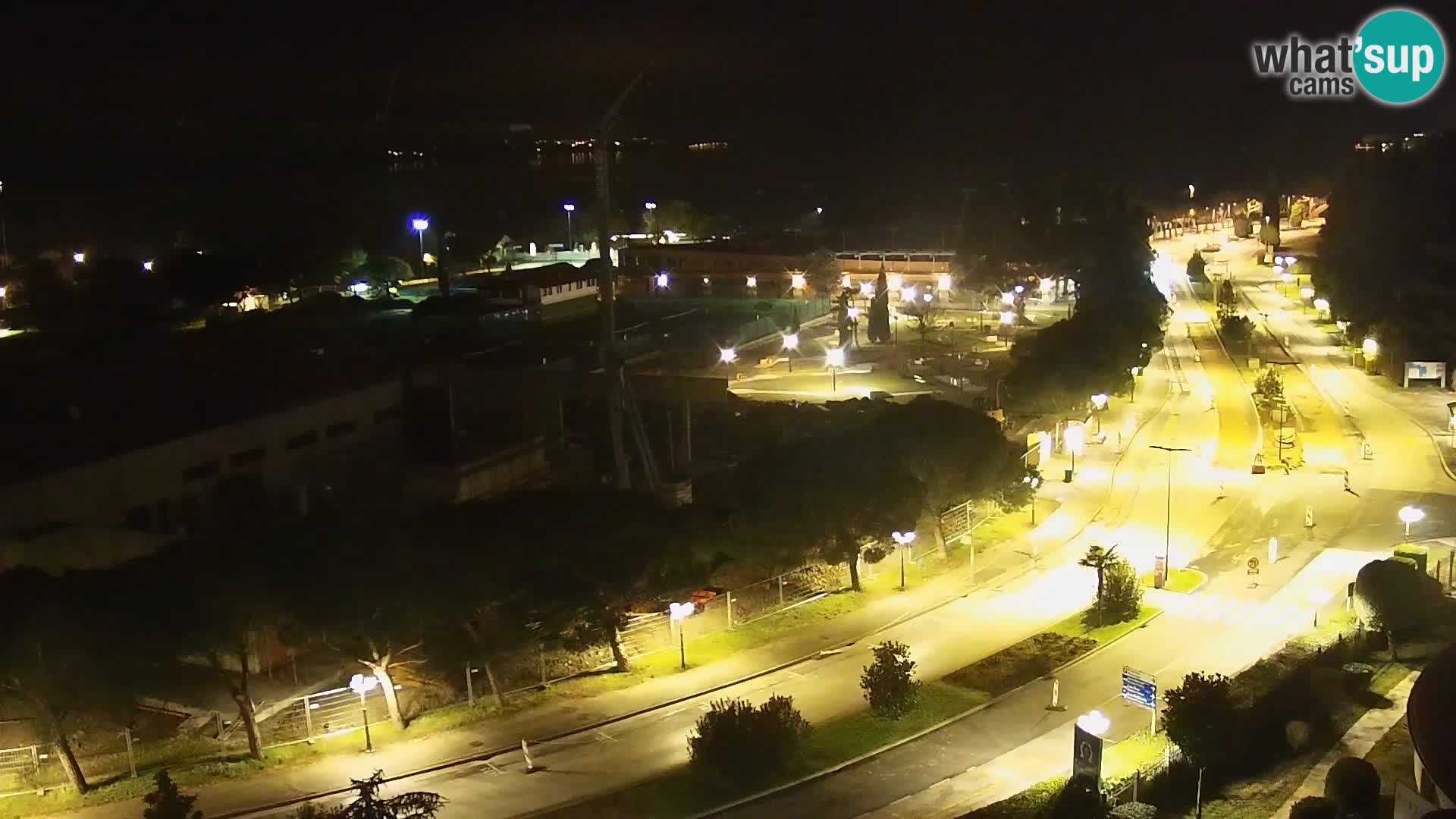 Portorož camera en vivo – vista del puerto deportivo y las canchas de tenis