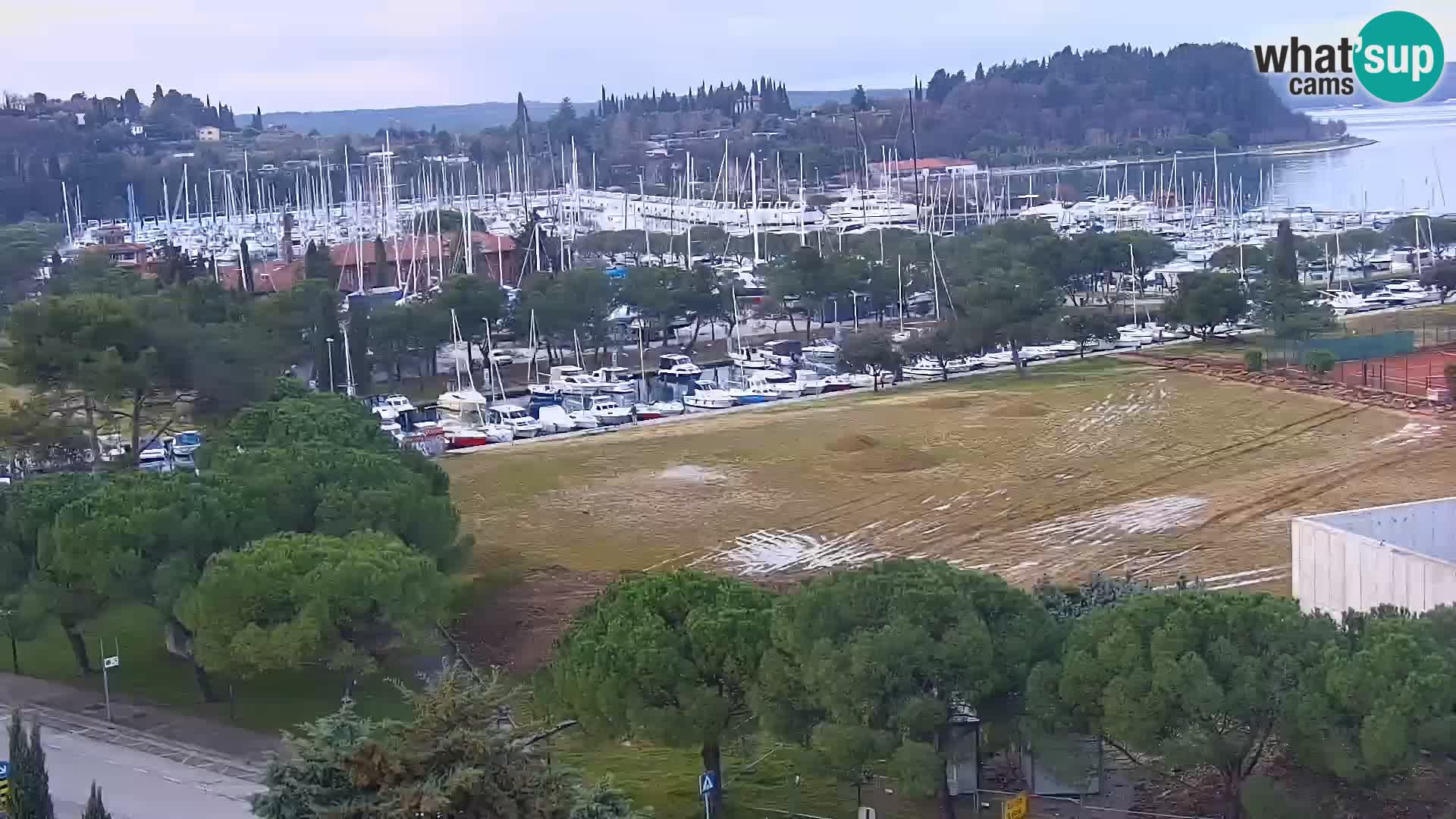 Portorož Webcam – Blick auf den Yachthafen und die Tennisplätze