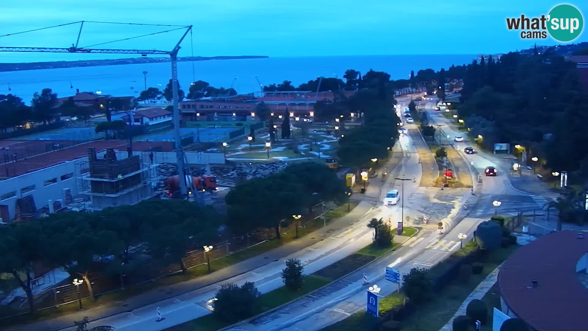 Portorož spletna kamera – pogled na marino in teniška igrišča