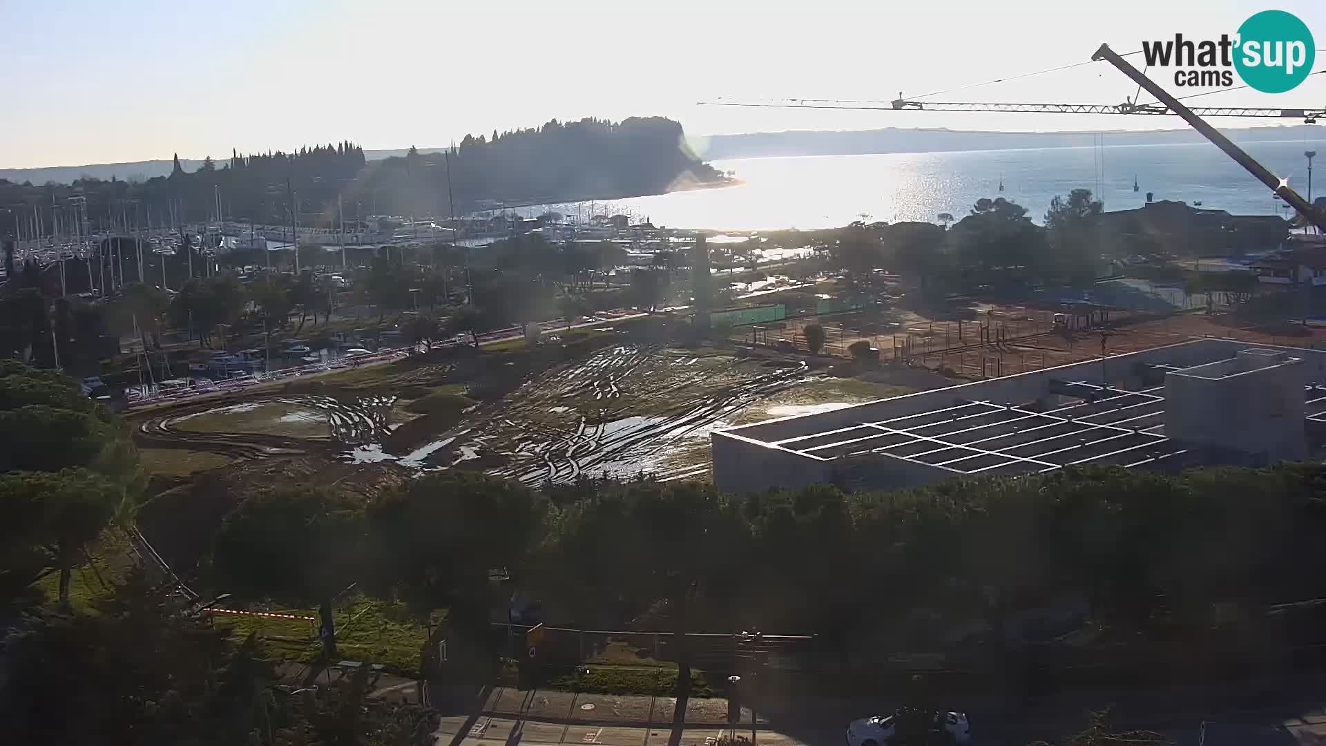 Portorož camera en vivo – vista del puerto deportivo y las canchas de tenis