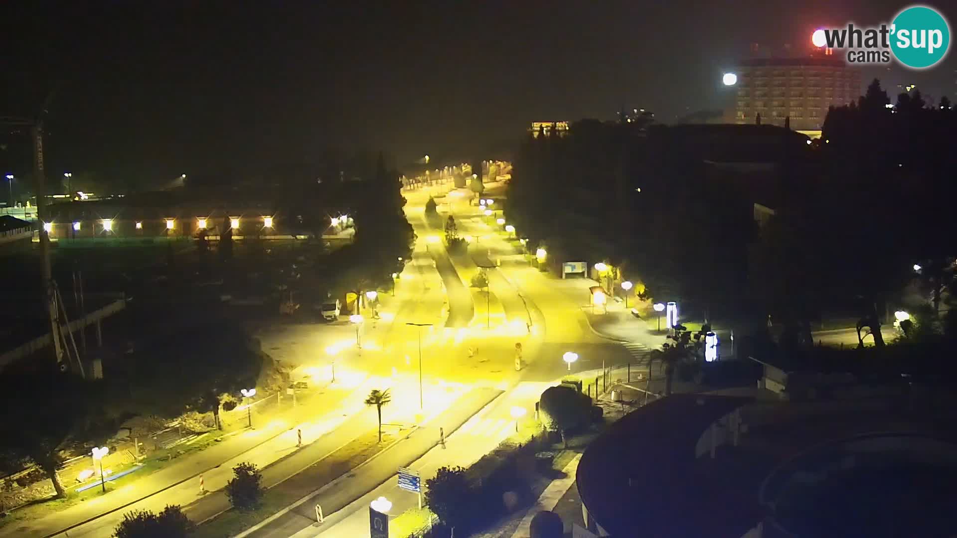 Portorož Live Webcam – vue sur la marina et les courts de tennis