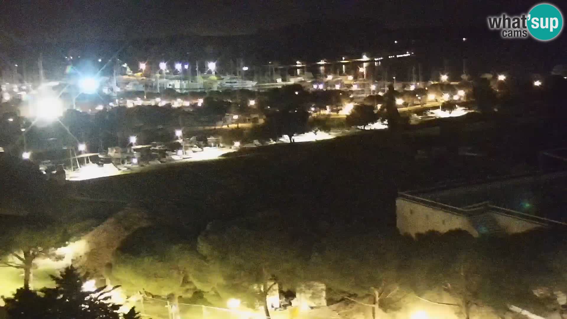 Portorož camera en vivo – vista del puerto deportivo y las canchas de tenis