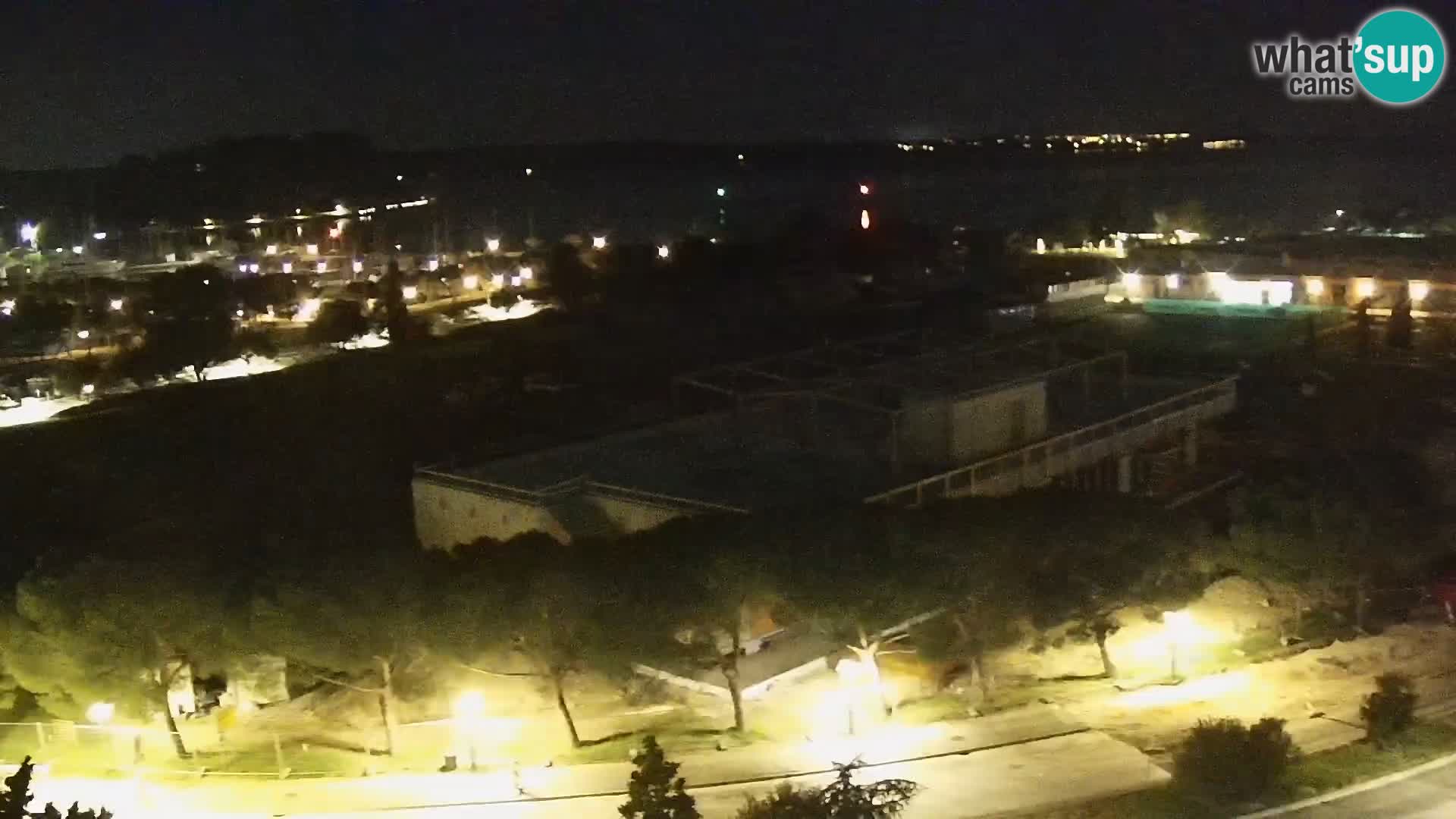 Portorož Live Webcam – vue sur la marina et les courts de tennis