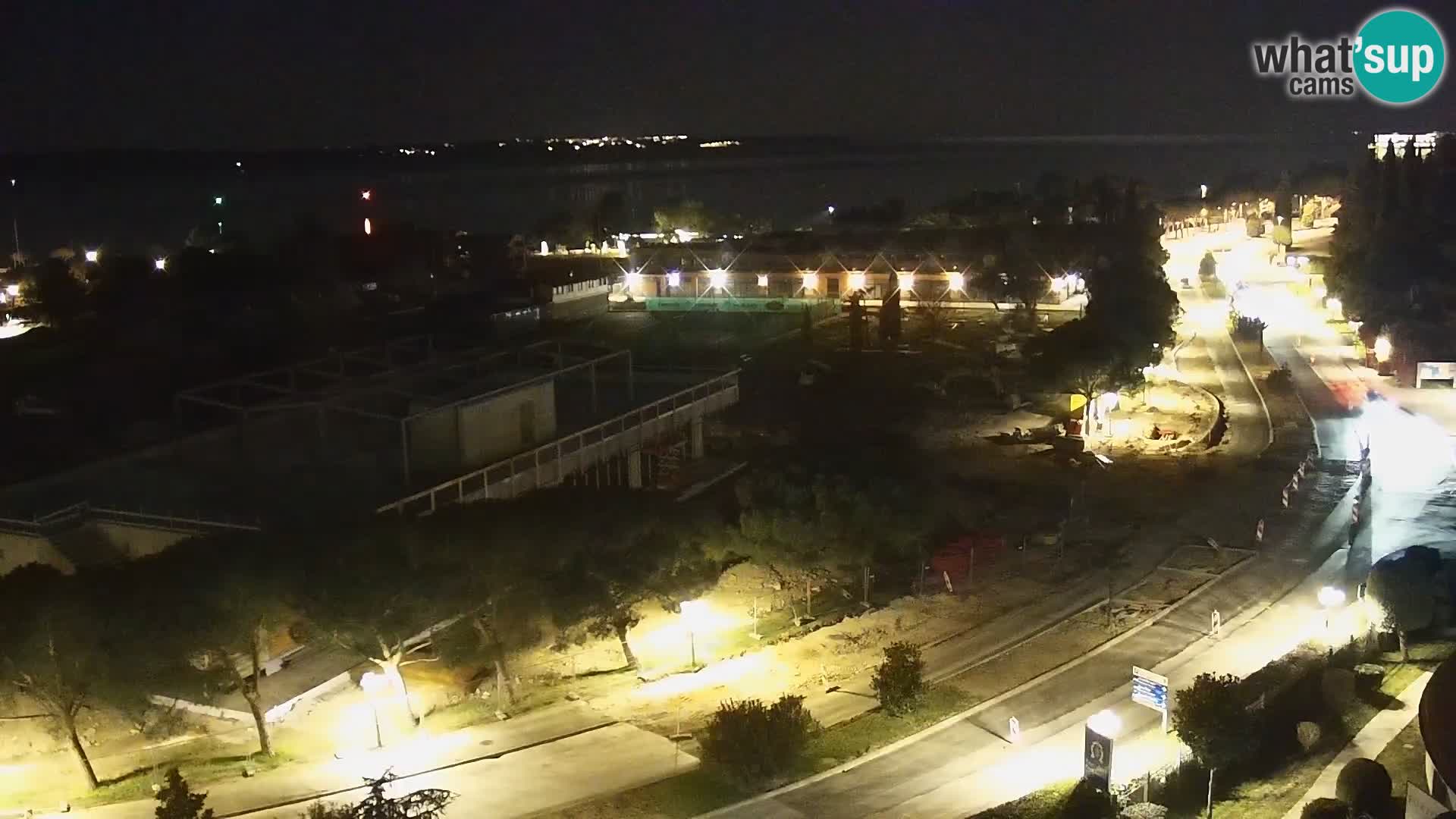 Portorož camera en vivo – vista del puerto deportivo y las canchas de tenis