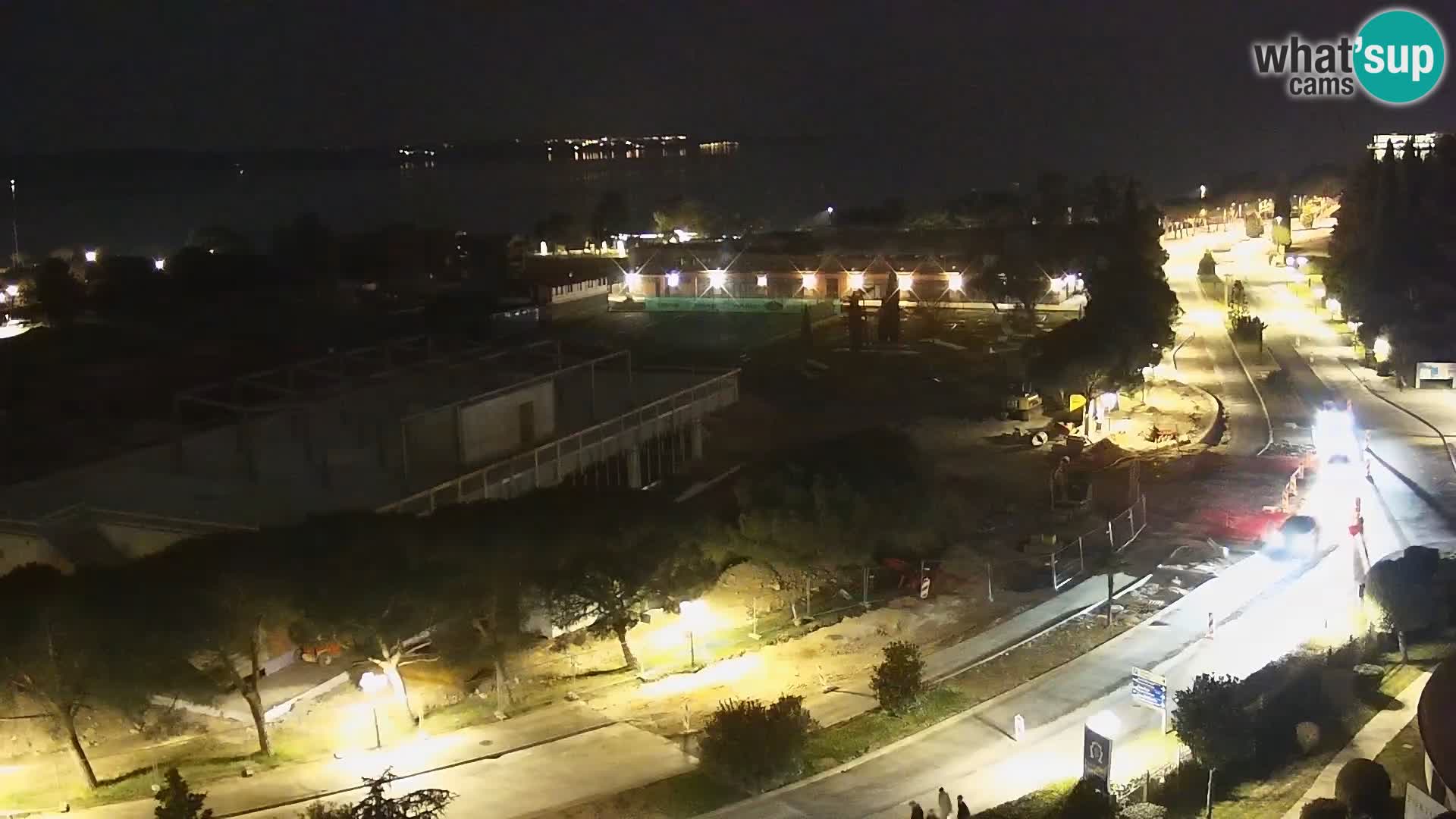 Portorož camera en vivo – vista del puerto deportivo y las canchas de tenis