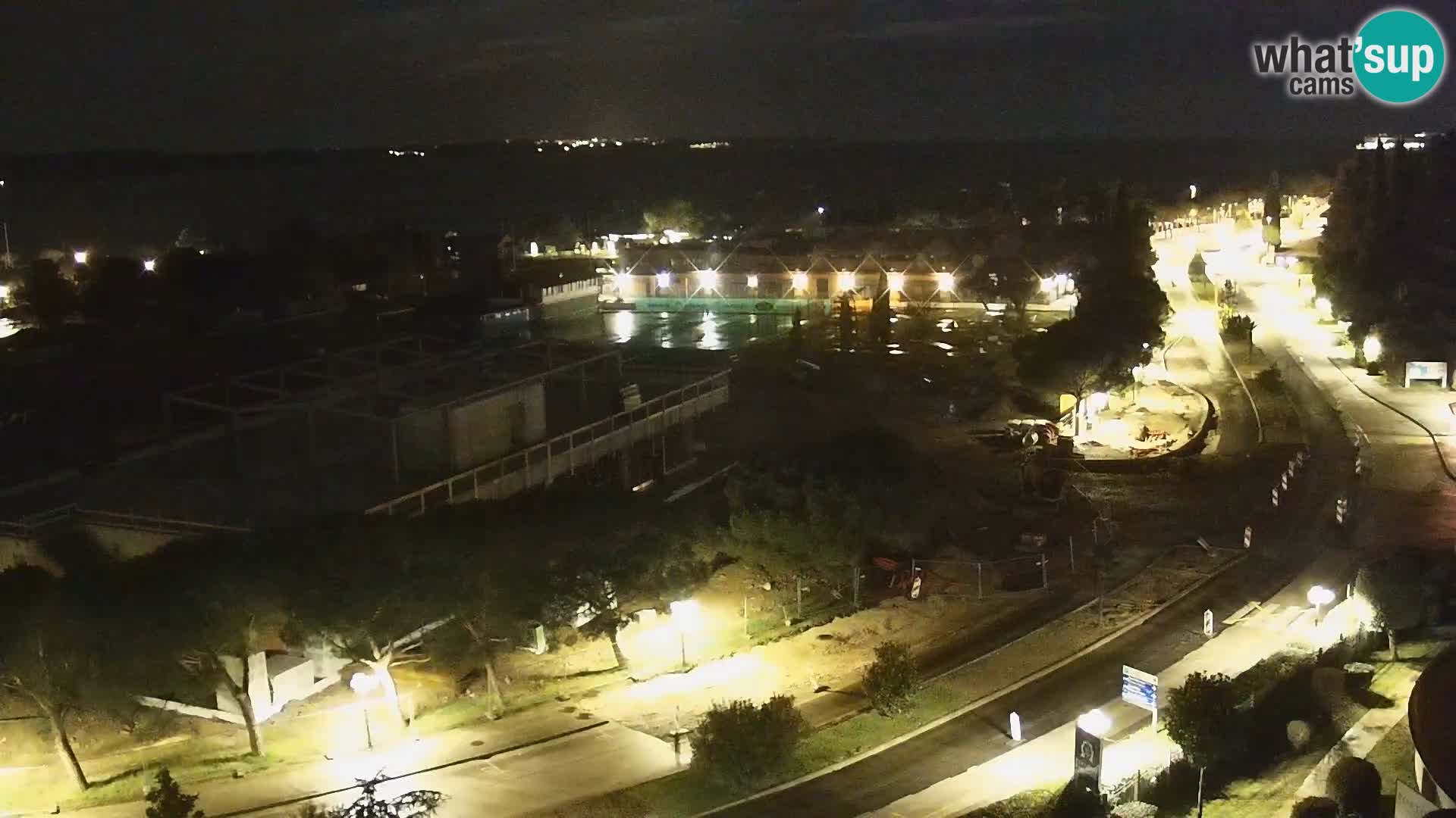 Portorož camera en vivo – vista del puerto deportivo y las canchas de tenis