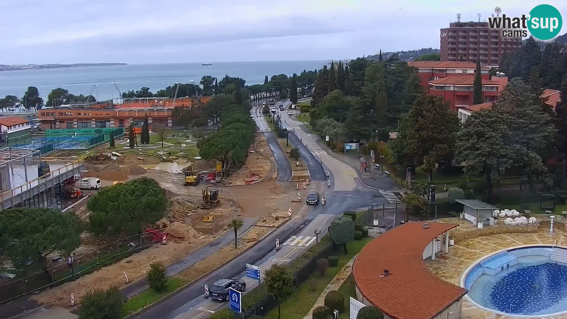 Portorož spletna kamera – pogled na marino in teniška igrišča