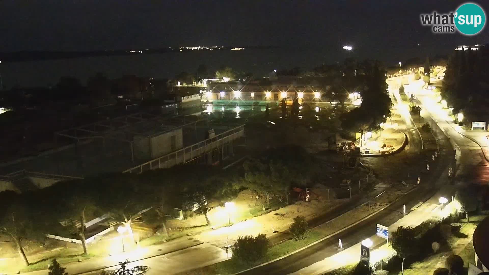 Portorož camera en vivo – vista del puerto deportivo y las canchas de tenis