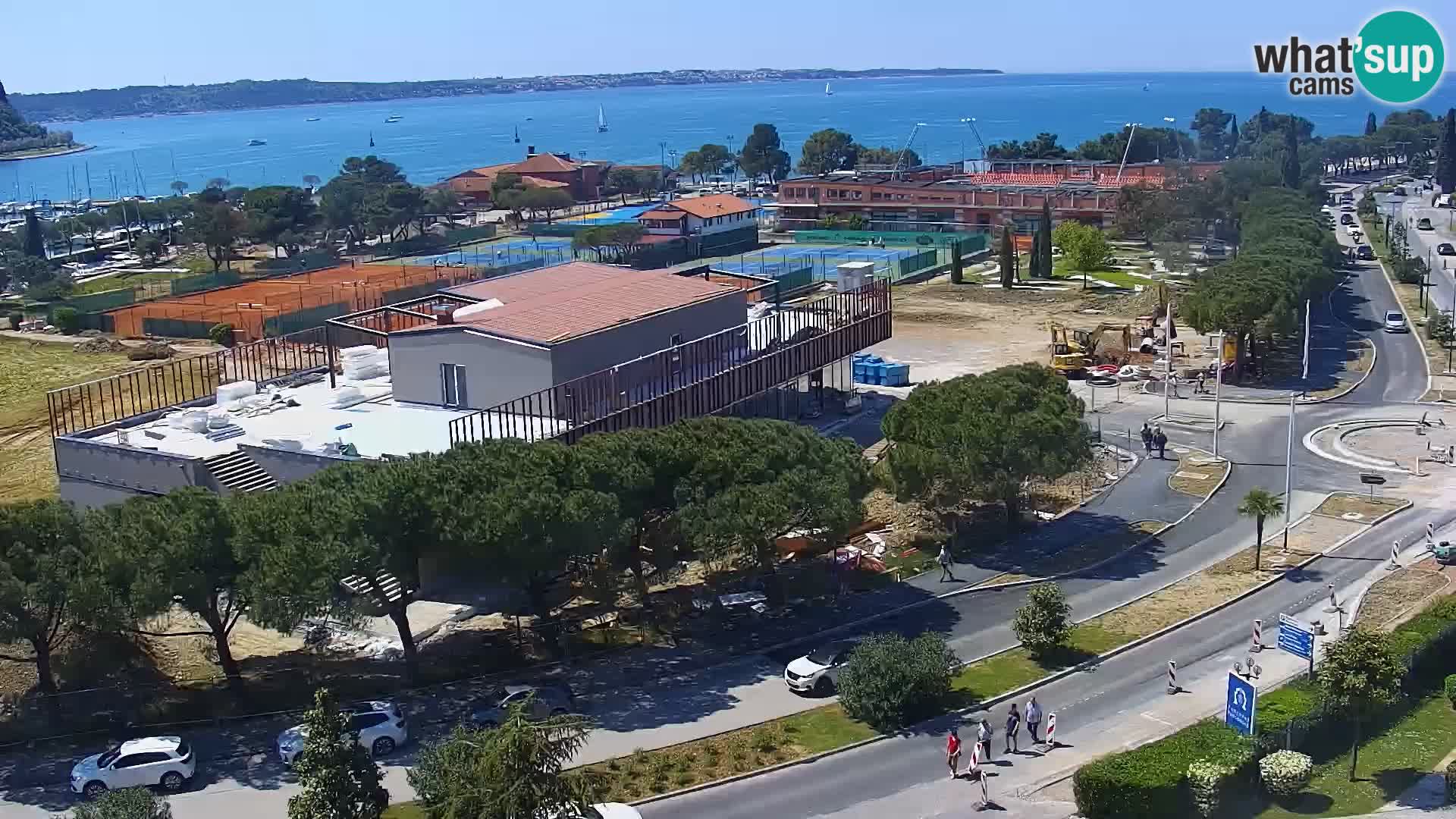 Portorož spletna kamera – pogled na marino in teniška igrišča