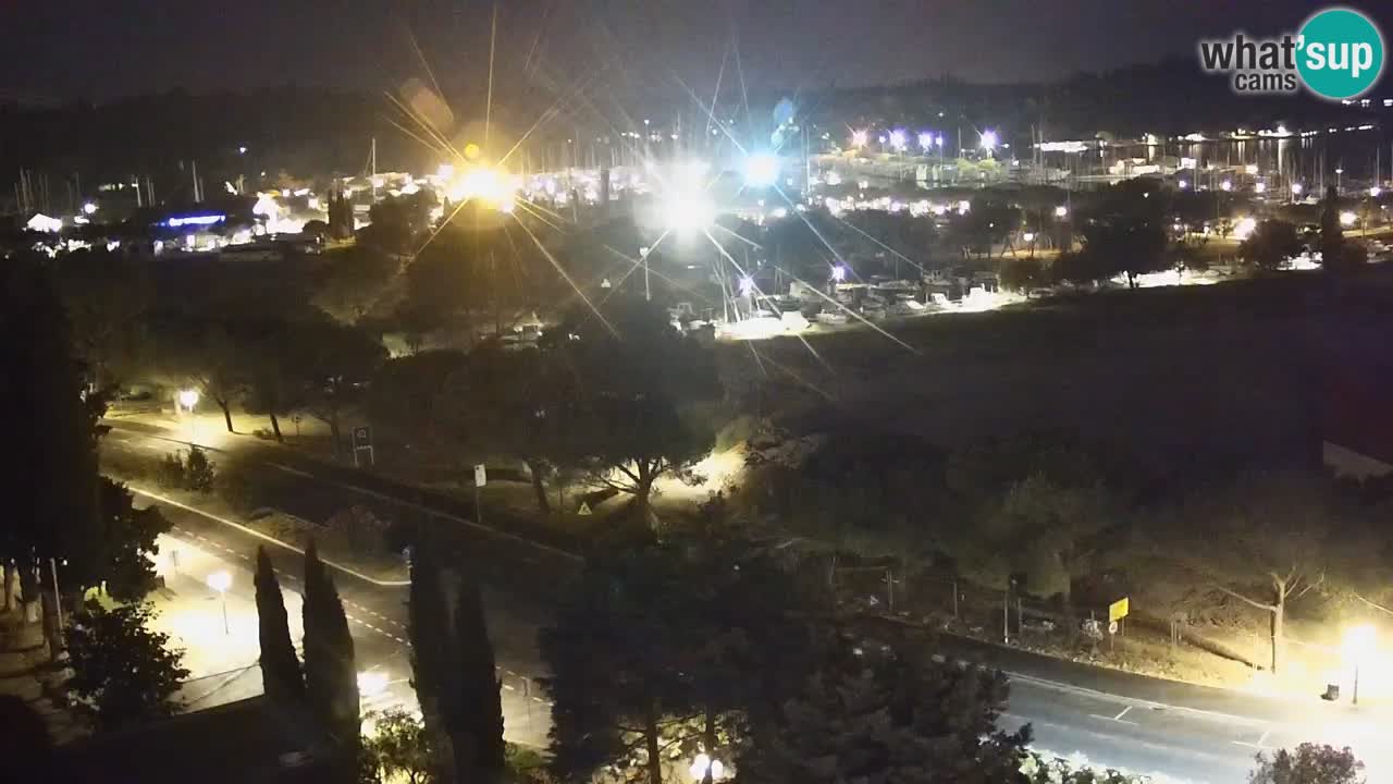 Portorož spletna kamera – pogled na marino in teniška igrišča