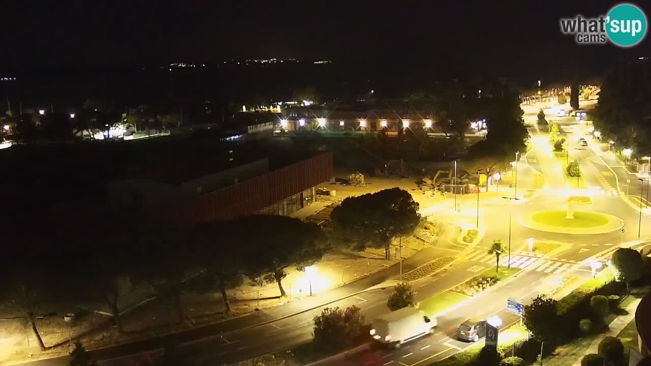 Portorož Live Webcam – vue sur la marina et les courts de tennis