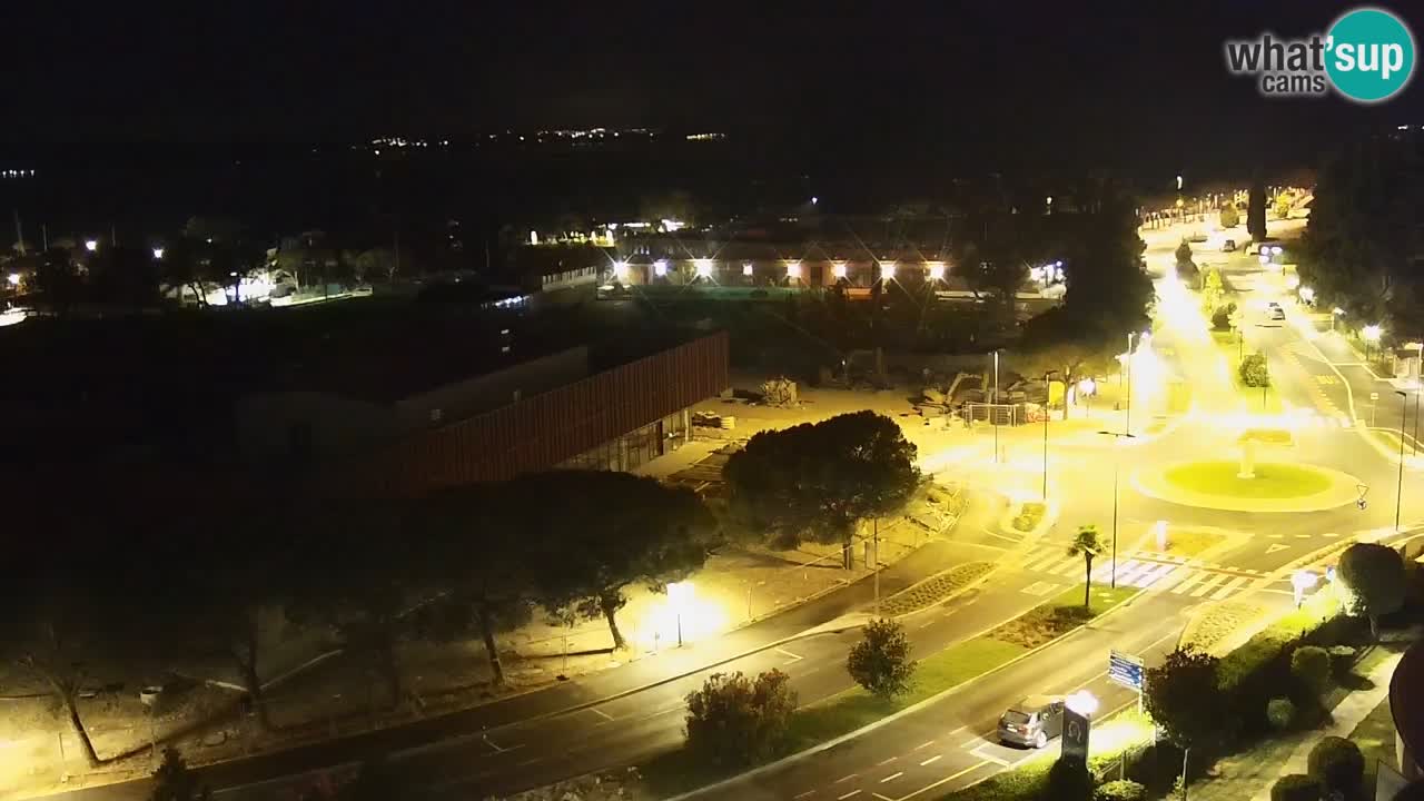 Portorož Live Webcam – vue sur la marina et les courts de tennis