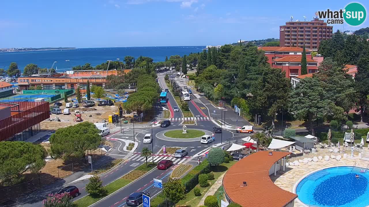 Portorož Live Webcam – vue sur la marina et les courts de tennis