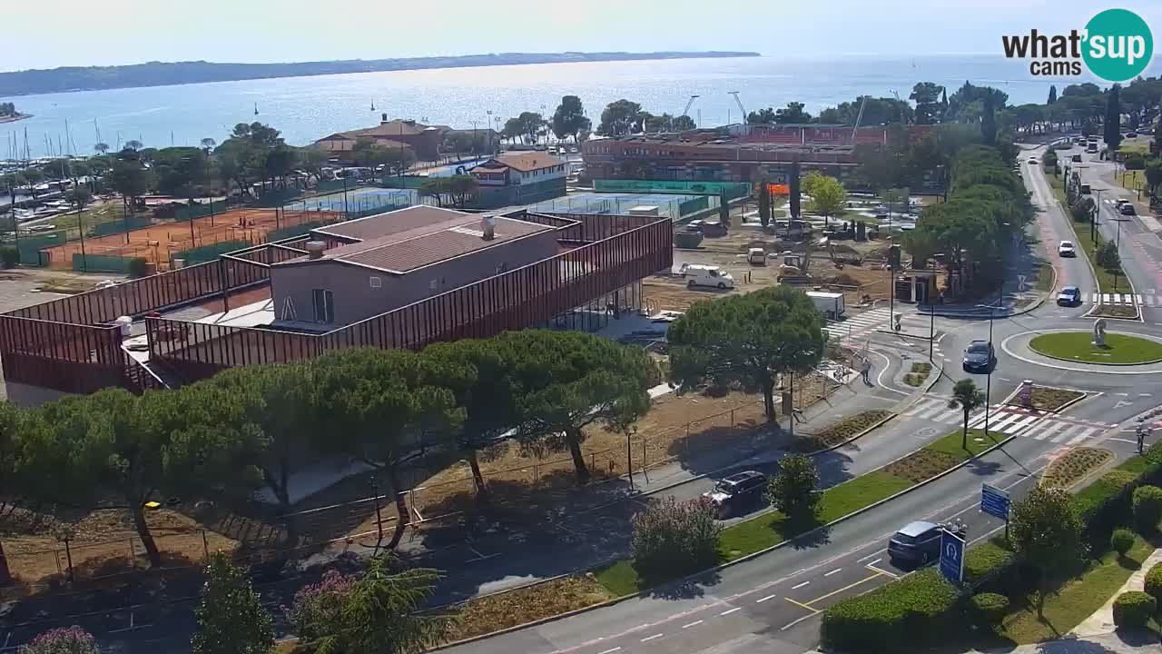 Portorož spletna kamera – pogled na marino in teniška igrišča