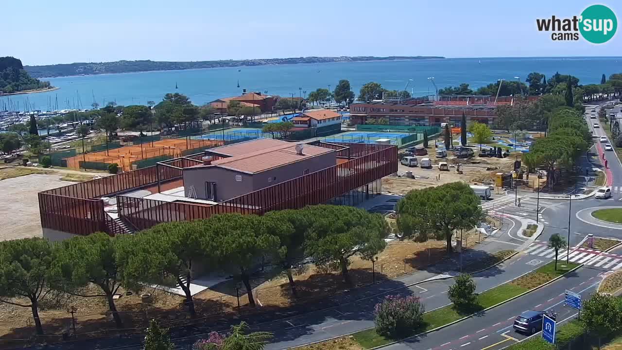 Portorož Webcam – Blick auf den Yachthafen und die Tennisplätze