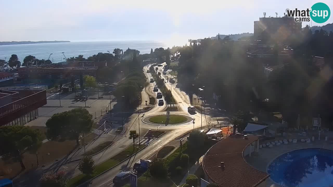 Portorož spletna kamera – pogled na marino in teniška igrišča