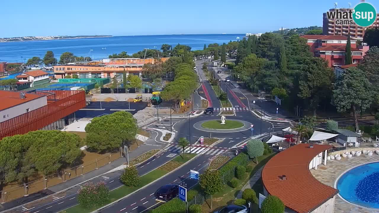 Portorož spletna kamera – pogled na marino in teniška igrišča