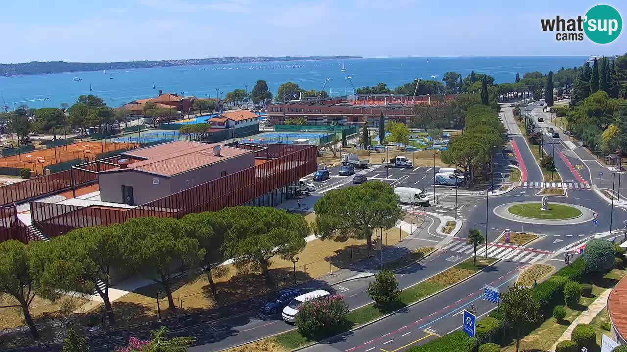 Portorož spletna kamera – pogled na marino in teniška igrišča
