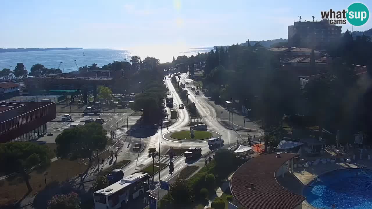 Portorož Live Webcam – vue sur la marina et les courts de tennis