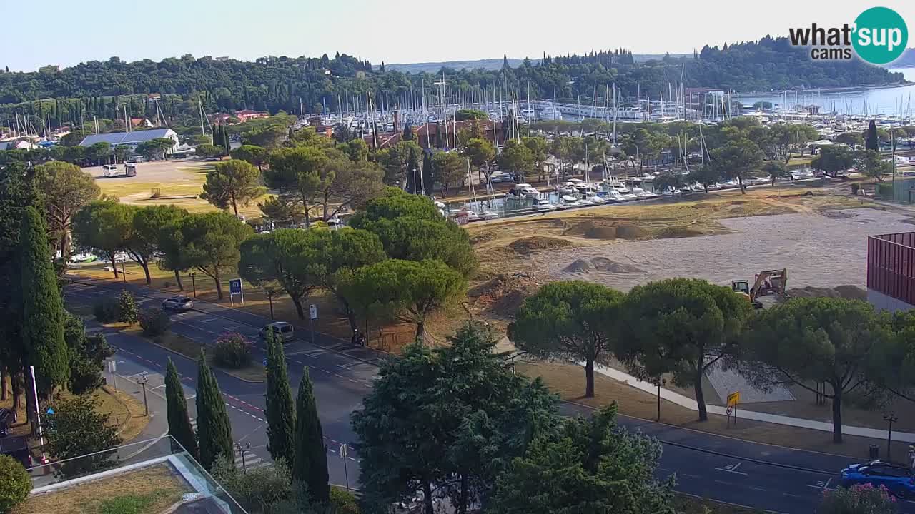 Marina di Portorose e il golfo di Piran