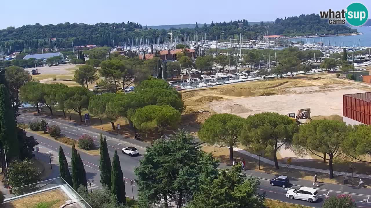 Portorož spletna kamera – pogled na marino in teniška igrišča